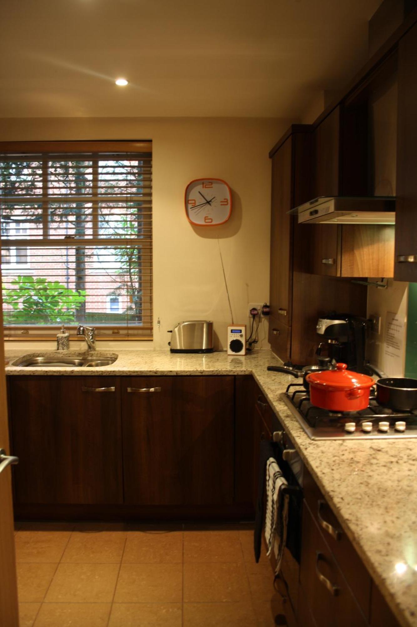 Canterbury Elms Court Διαμέρισμα Εξωτερικό φωτογραφία